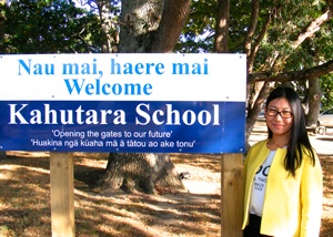 Kahutara-School-welcome-Yanan